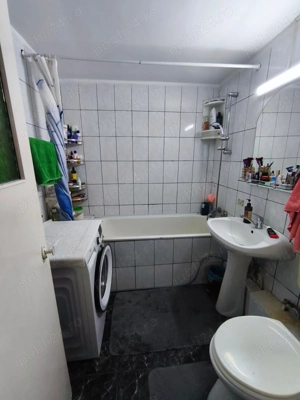 Proprietar vand apartament 3 camere decomandat Colentina etaj 2 bloc reabilitat 67 mp - imagine 9