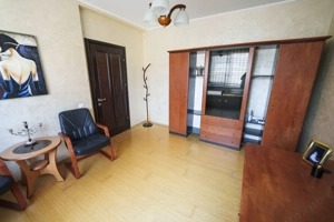 Vila moderna S+P+M, piscina acoperita, sauna, sala fitness-zona Ford/Cassia Park - imagine 11
