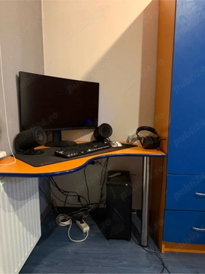 Vând mobilă de tineret