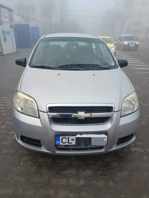 Vând Chevrolet Aveo 