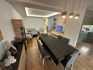 Duplex deosebit cu garaj și subsol