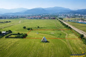 Teren intravilan pretabil:constructie blocuri vile investitional, Tractorul, Brasov