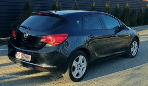Opel Astra J   1.7  Diesel     - imagine 4