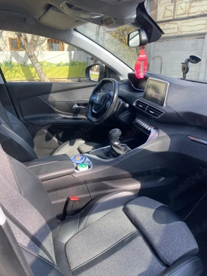 Peugeot 5008 7 Locuri 1.2 Benzină 130 Cp - imagine 2