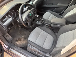 Skoda Superb 1.8 Tsi - 160 Cp - DSG - imagine 7