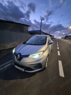 Caut șofer pentru Bolt pe un Renault Zoe din 2021 - imagine 4