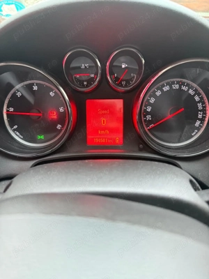 Opel Astra J Sports Tourer (2012) - imagine 7