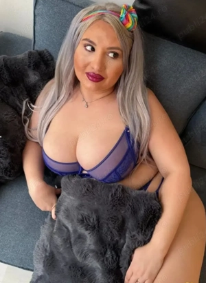 Noua la tine in oras - imagine 2