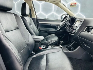 MITSUBISHI OUTLANDER - imagine 16