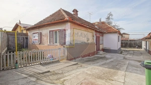 Casă cu două corpuri+teren 230 mp De Vanzare, Strada Carierei, Brașov