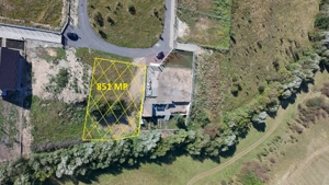 851 mp, Pârâu in spate - Brașov | Centrul echitație și Complex Pănicel - imagine 4