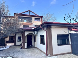 Vilă individuală P+1+M de vânzare – Cartierul Andronache