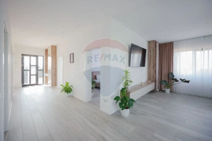 Casă de vânzare cu 3 dormitoare, Livada de Bihor - imagine 2