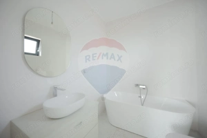 Casă de vânzare cu 3 dormitoare, Livada de Bihor - imagine 5