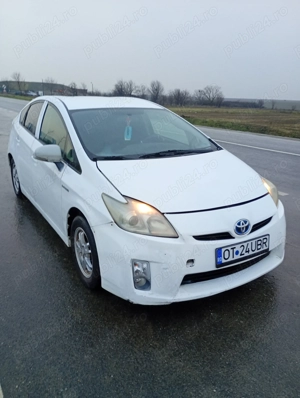 Toyota prius hibrid 2013 cubGPL