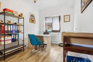 Casă elegantă de vânzare în Hlincea - imagine 12