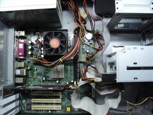 VINTAGE Unitate Calculator MEDION Reconditionat An 2000