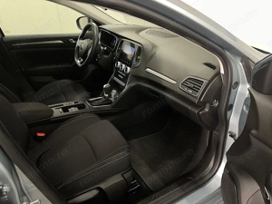 Renault Megane - imagine 9