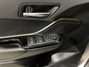 Toyota C-HR - imagine 18