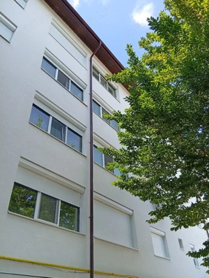 Apartament 3 camere - imagine 3