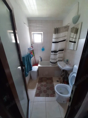 Proprietar inchiriez in Complex 1 camera - imagine 4