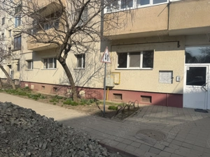 Vând apartament!!