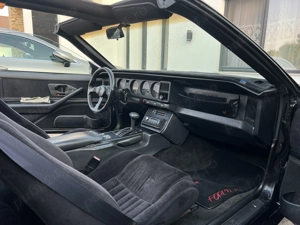 Pontiac Firebird vehicul istoric - imagine 10