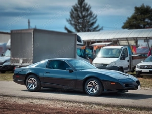Pontiac Firebird vehicul istoric - imagine 7