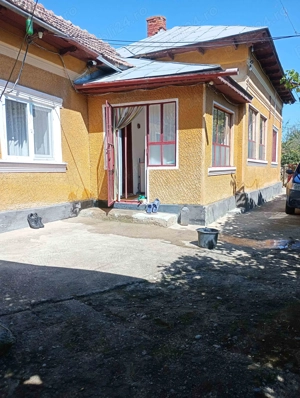 Casă de vanzare - imagine 2