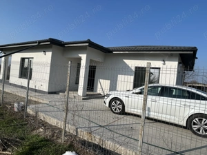 casa la curte Mogosesti - imagine 2