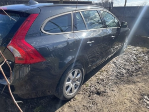 Volvo v60 , anul 2013 , diesel , stare excelentă ! - imagine 7