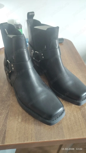 !!! NOI !!! Ghete Bocate model Harley piele naturală !!!! NOI !!!!