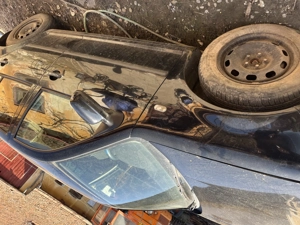 Vând Volkswagen Golf 1.4 benzină 2001 Pentru piese de schimb - imagine 3