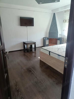 Ultracentral!Inchiriez garsonieră,la 5 min de Unirii - imagine 2