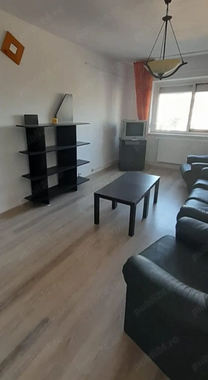 Privat, vind in Constanta, zona Viile noi- Aurel Vlaicu, un partament 2 camere, decomandate. - imagine 2