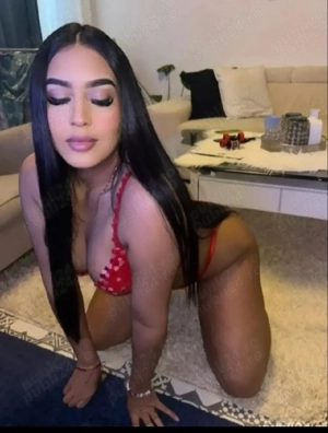 Buna ma numesc Alina  fac și deplasări  - imagine 4