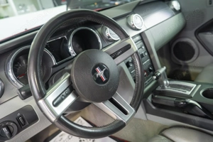 Ford Mustang 4.0 V6 12v Automat - imagine 17