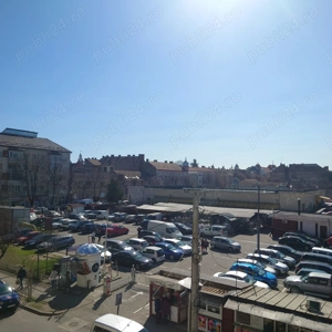 Vând apartament 2 camere Piața Mihai Viteazu