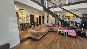 Casa de vanzare, 300 mp, teren 600 mp, zona Bercu Rosu