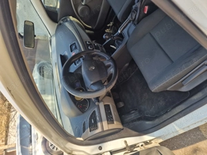 Renault megane 3 1.6 benzina 2009 funcționează perfect 1600 euro pret fixx - imagine 8