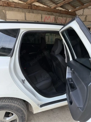 volvo xc 60  - imagine 4