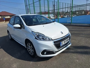 Peugeot 208 1.2 benzina - imagine 2