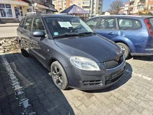 Skoda Fabia 1.2 benzina - imagine 4