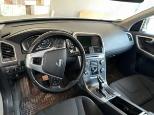 volvo xc 60  - imagine 6