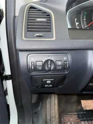 volvo xc 60  - imagine 7