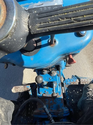 Tractor ford 3000 - imagine 4