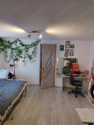 casă de vânzare  - imagine 2