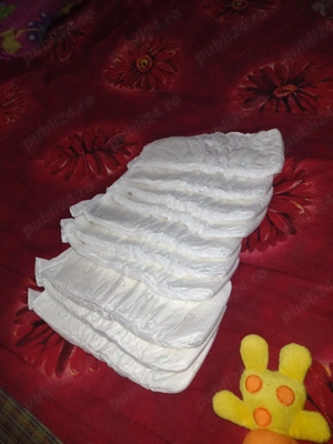 vand pamperși 10 bucăți Nr 5 