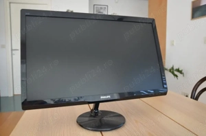 Monitor LED Philips 24" - 60cm., FullHD, 60-75Hz, HDMI, DVI, VGA, Negru Lucios, Impecabil, Proba !