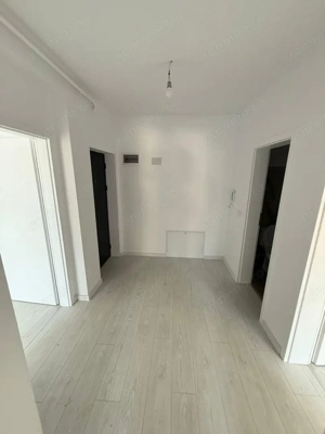  Decomandat. Finalizat. Bucatarie separata. Bloc nou - imagine 11